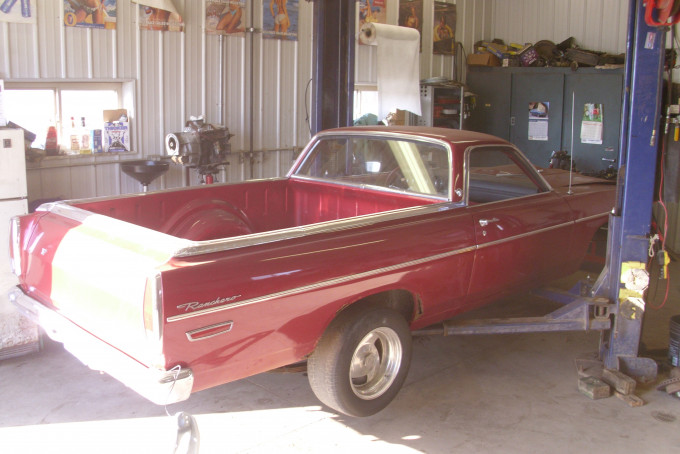 Ford%20Ranchero%20-%20hinten%20rechts.jpeg