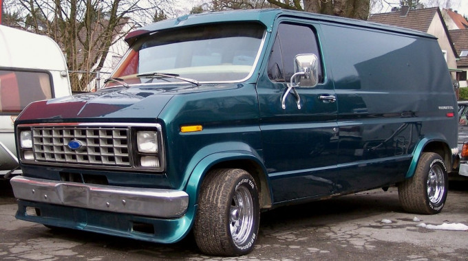 80FordEconoline.jpg