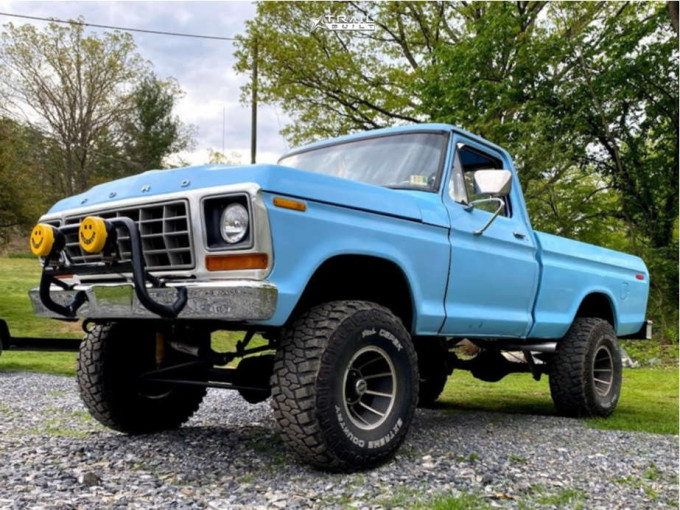 1055315-2-1978-f-150-ford-skyjacker-suspension-lift-6in-american-racing-vector-blue.jpg