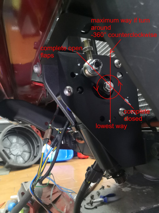 Flap complete open - motorarm.jpg