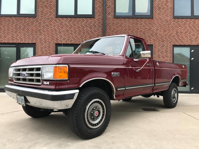 Ford F250 4x4 XLT Lariat 1988 Aussenansicht 1.jpeg