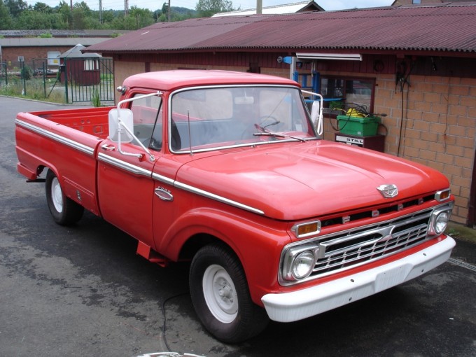 66er F100 vo.re.jpg