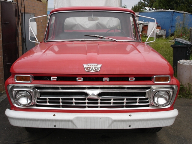 66er F100 vo..jpg