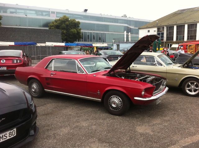 mustang_meeting_at_mos_bikertreff_2016.jpg