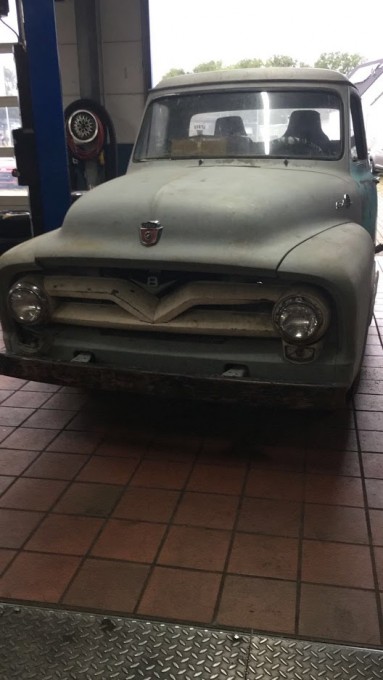 F100 angekommen 2.JPG